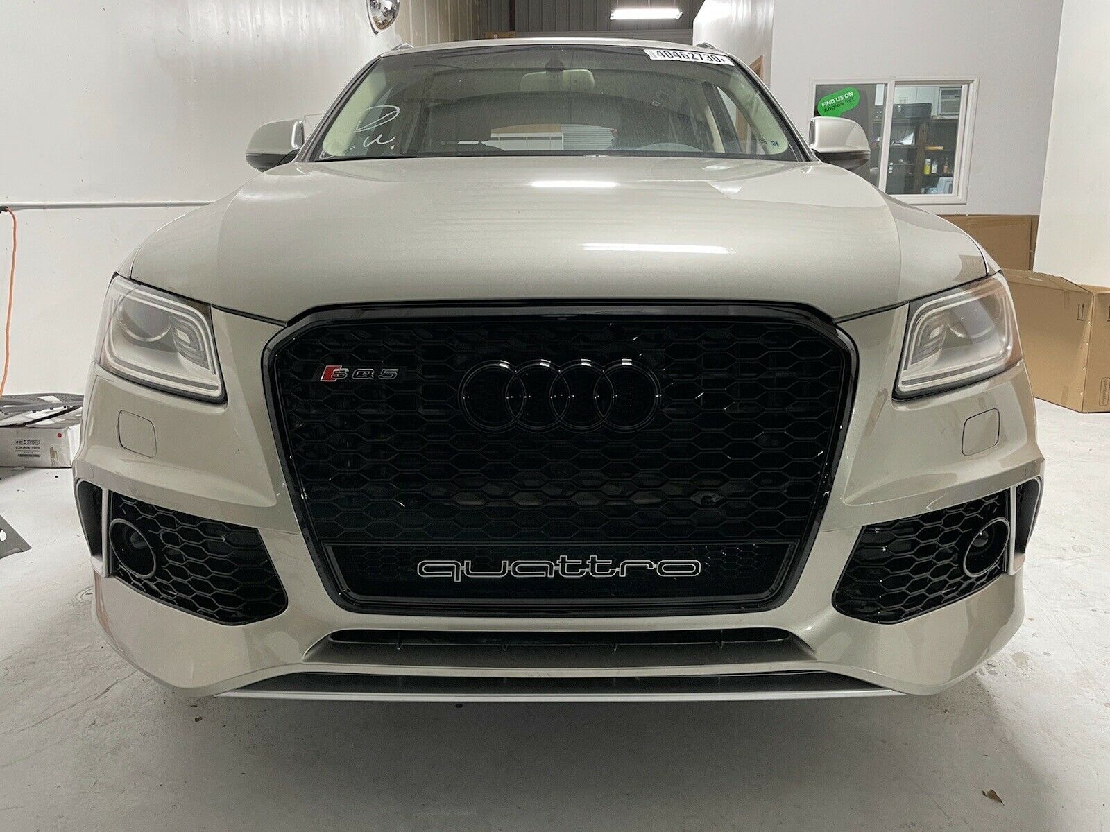 Audi Q5 LIFT 8R 2012-2015 Front Grill, Honeycomb Grill, RSQ5 Black Quattro Style
